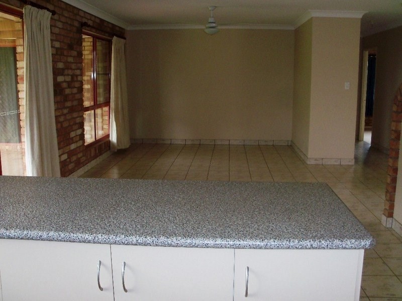 14 Palm Court, Kingaroy QLD 4610