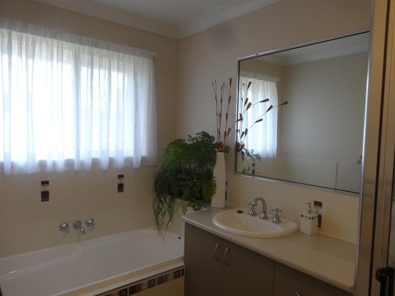 23 DAISY, Kingaroy QLD 4610