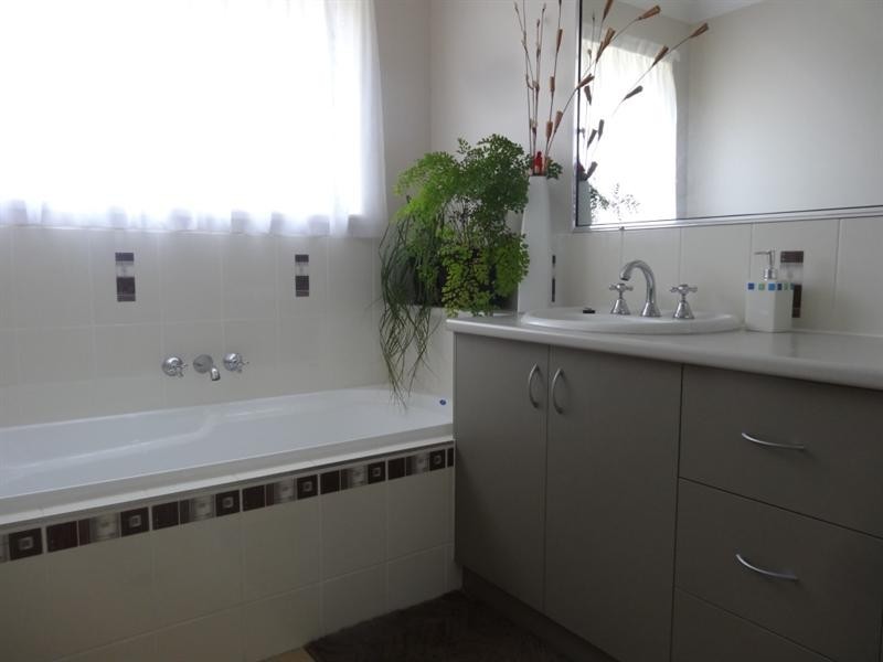 23 DAISY, Kingaroy QLD 4610