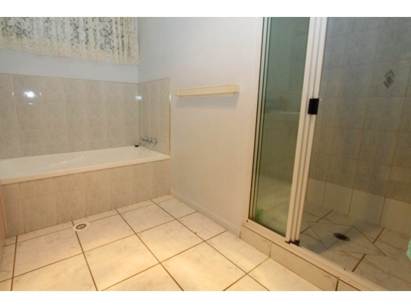 1038 RIVER Road, Kingaroy QLD 4610