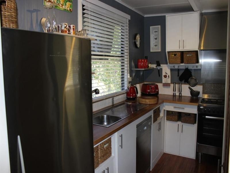 144 Lilian Avenue, Ellesmere QLD 4610