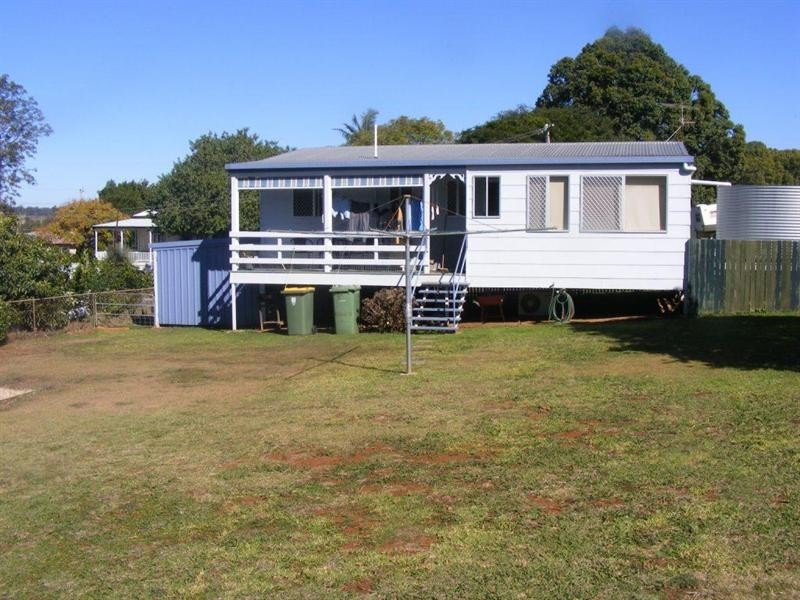 18 McDougall, Yarraman QLD 4614