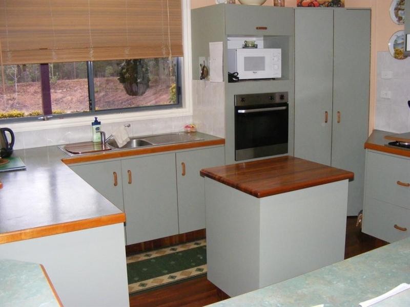 Blackbutt QLD 4306