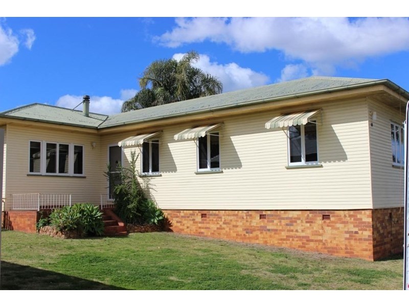 18 Webster Street, Kingaroy QLD 4610