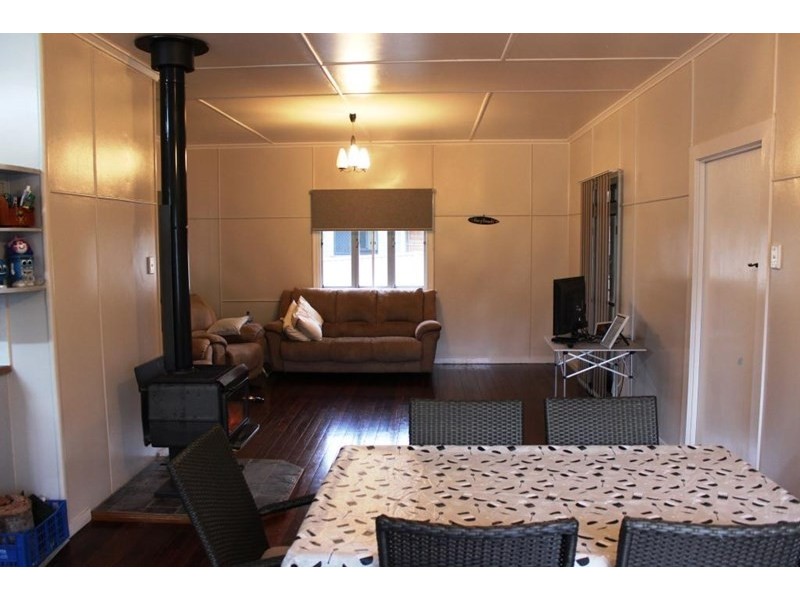18 Webster Street, Kingaroy QLD 4610