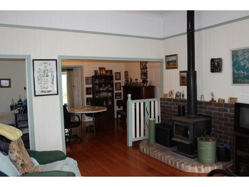 515A Wattle camp Road, Wattle Camp QLD 4615