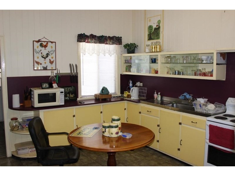 515A Wattle camp Road, Wattle Camp QLD 4615