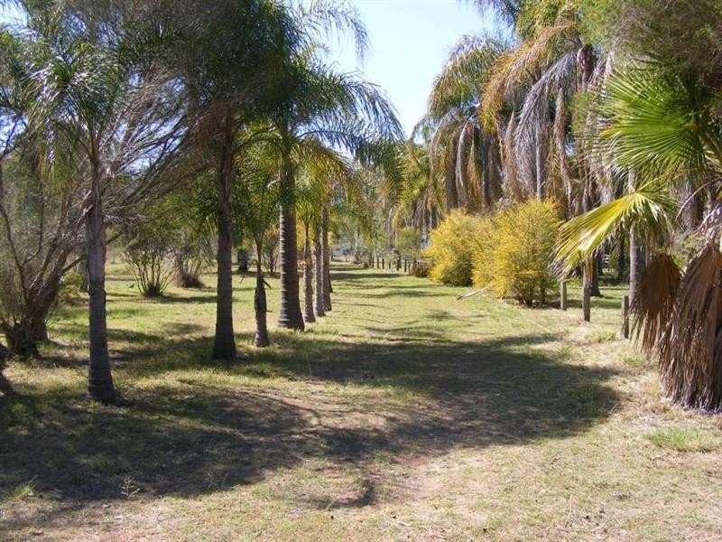 33 Bushnells Road, Nanango QLD 4615