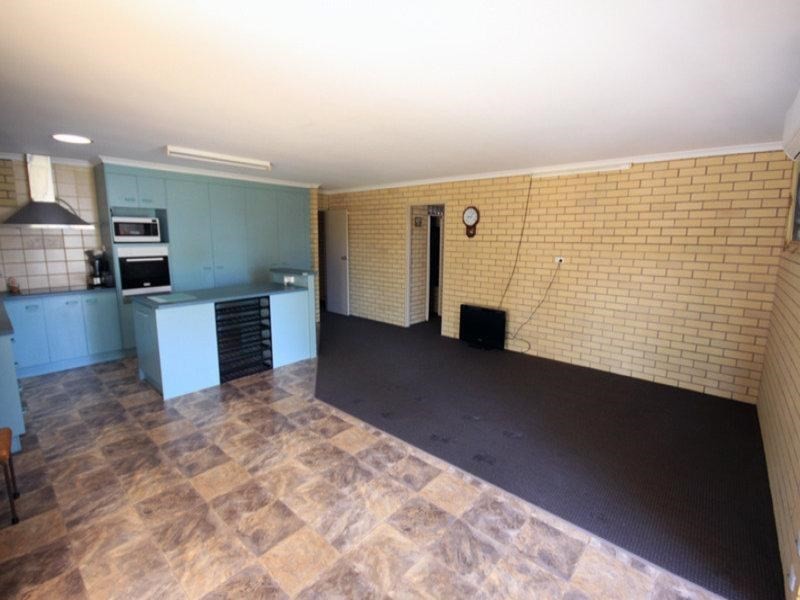 5 Keith Shaw Drive, Kingaroy QLD 4610