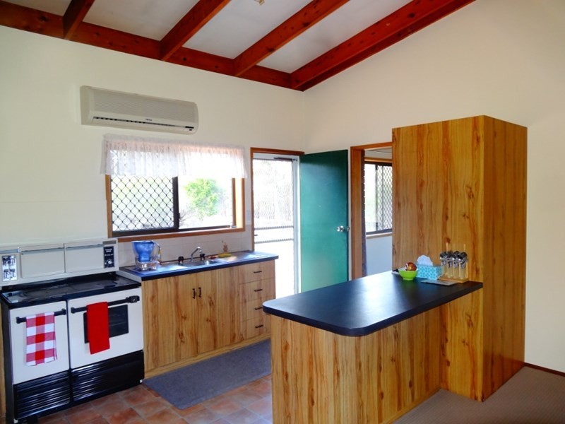 726 river Road, Kingaroy QLD 4610