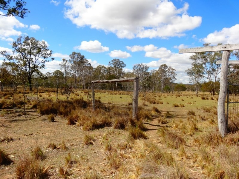 726 river Road, Kingaroy QLD 4610