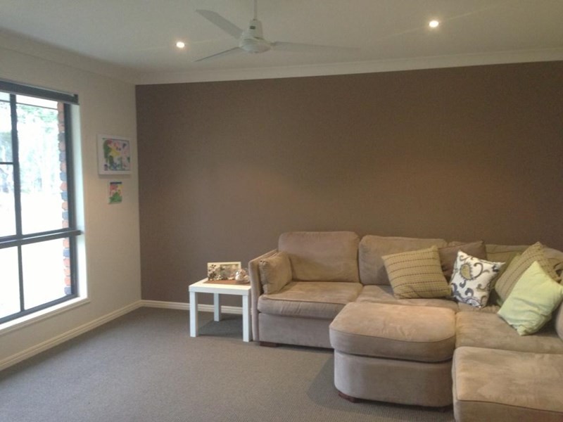 40 McEwan Road, Nanango QLD 4615