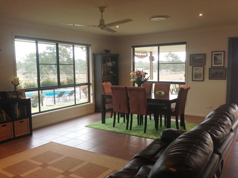 40 McEwan Road, Nanango QLD 4615