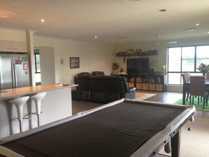 40 McEwan Road, Nanango QLD 4615