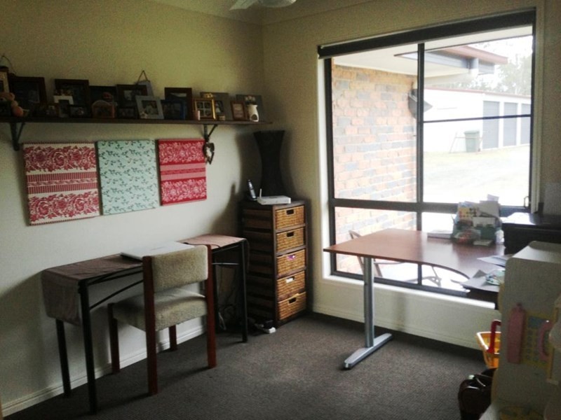 40 McEwan Road, Nanango QLD 4615