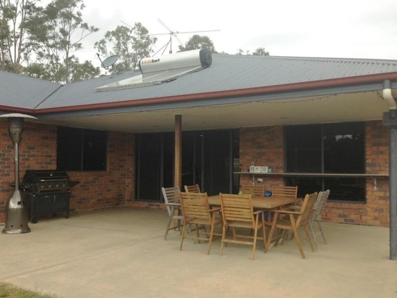 40 McEwan Road, Nanango QLD 4615