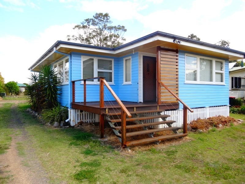 11 KNIGHT, Kingaroy QLD 4610