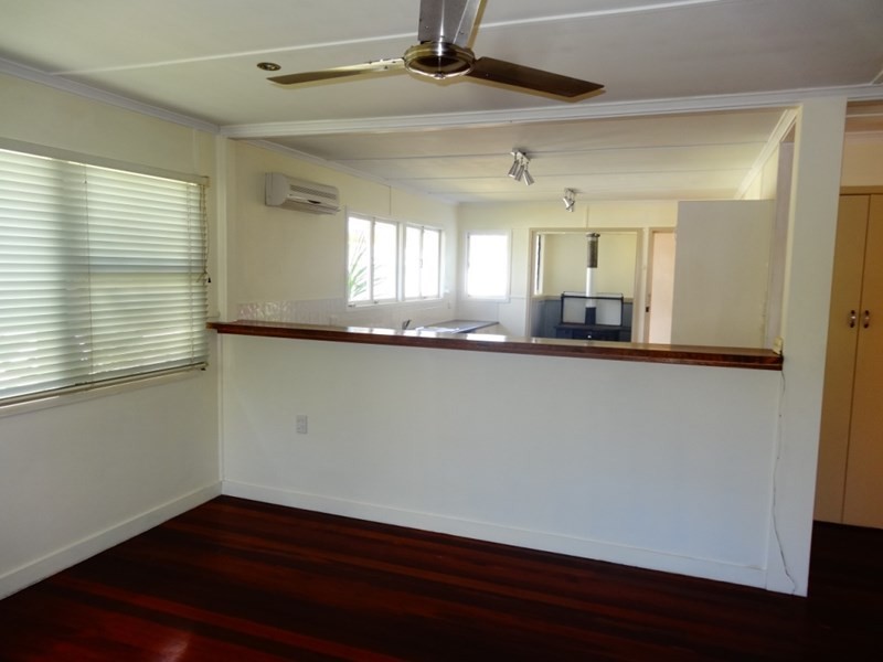 11 KNIGHT, Kingaroy QLD 4610