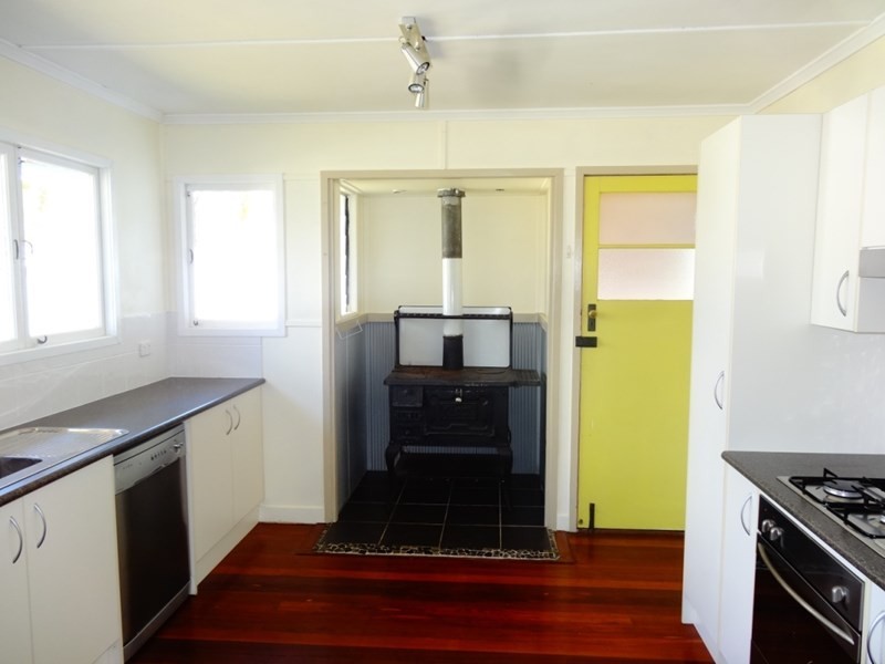 11 KNIGHT, Kingaroy QLD 4610