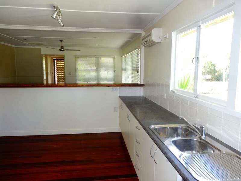 11 KNIGHT, Kingaroy QLD 4610