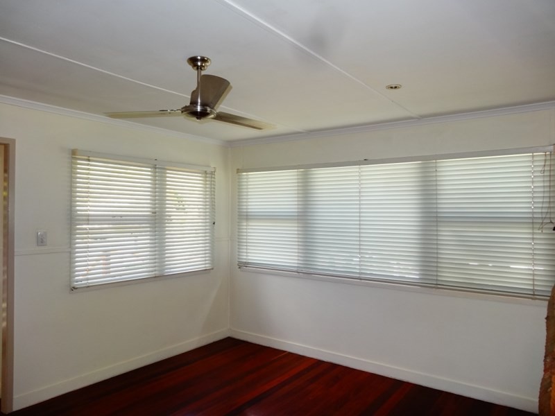 11 KNIGHT, Kingaroy QLD 4610