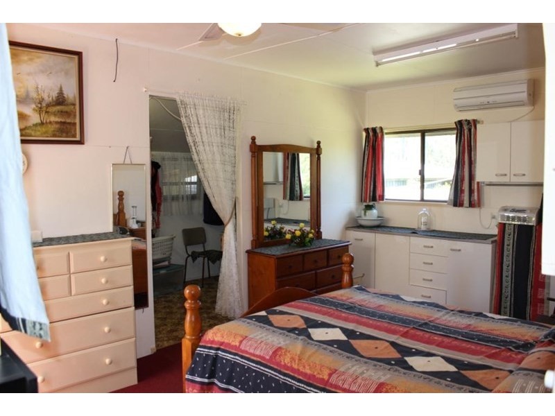 15060 D’Aguilar Highway, Kingaroy QLD 4610