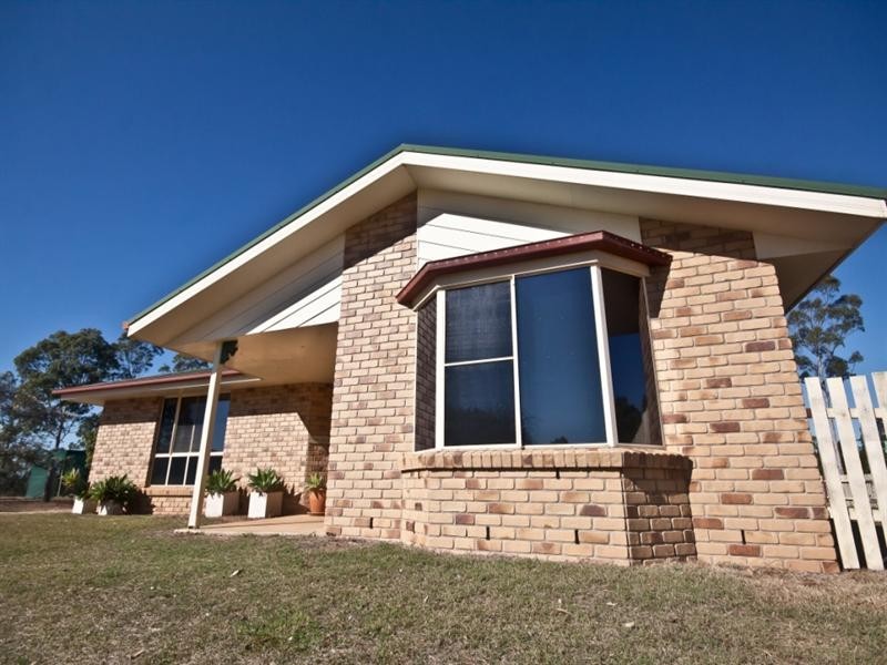 13 warren, Wondai QLD 4606