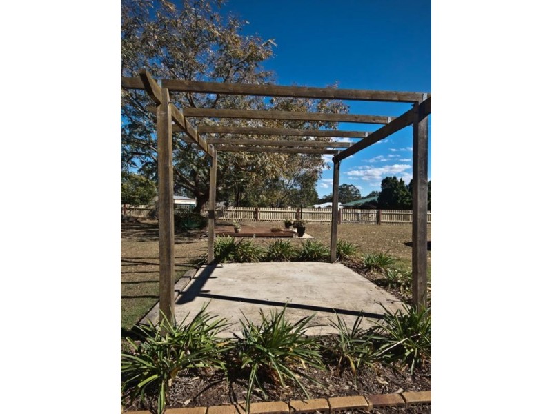 13 warren, Wondai QLD 4606