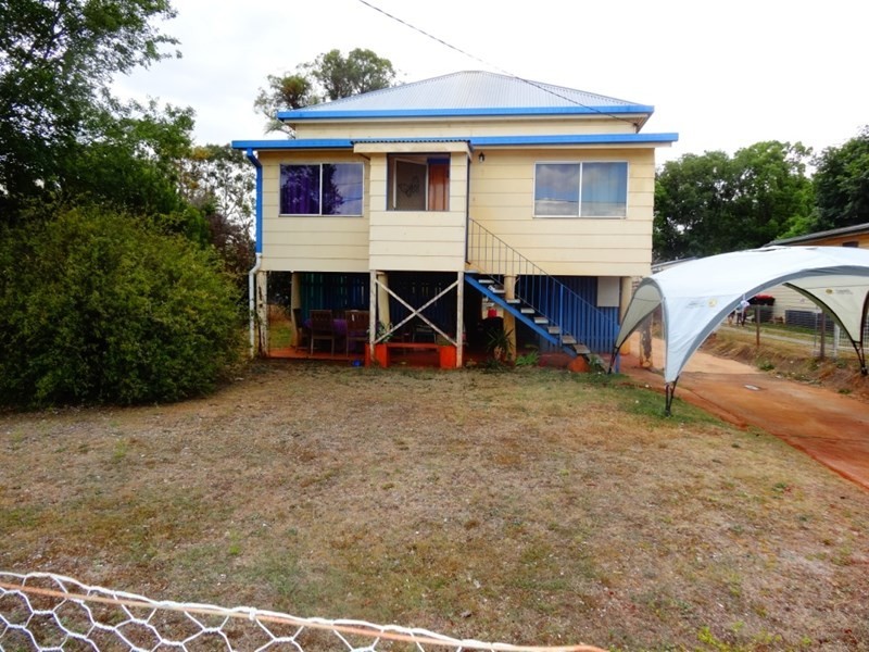 7 belle, Kingaroy QLD 4610