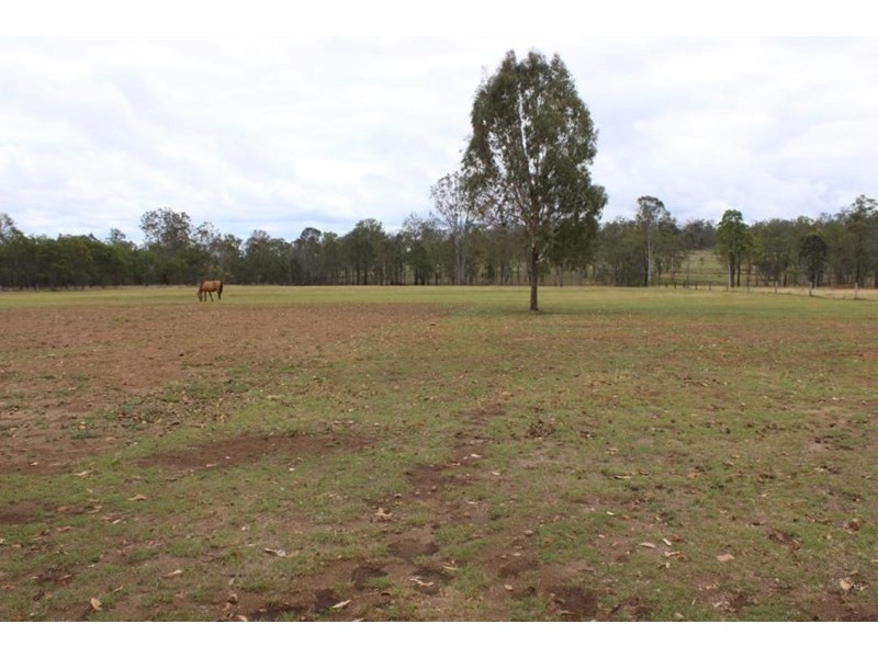 1016 River Road, Kingaroy QLD 4610