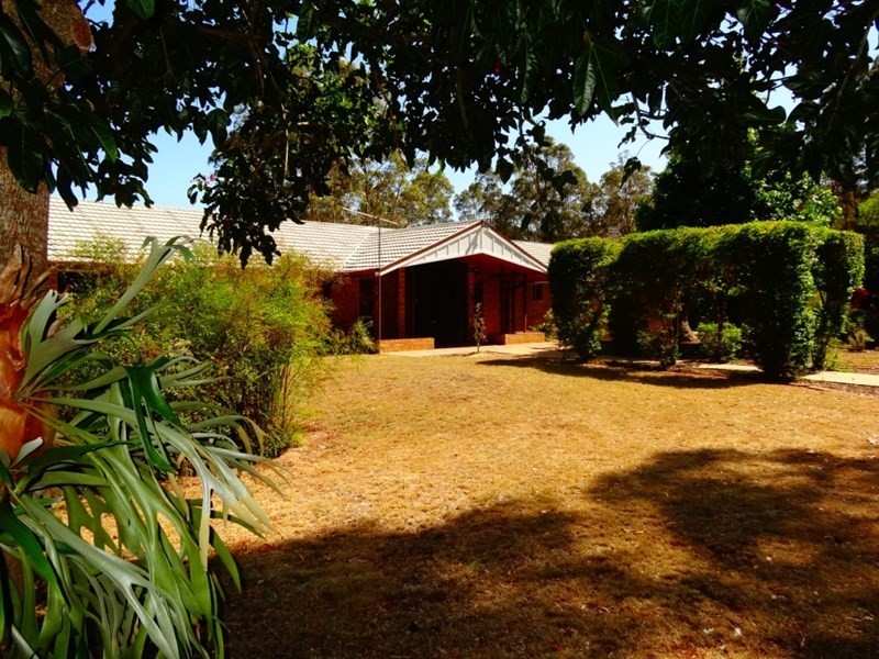 118 COUCHMANS Road, Kingaroy QLD 4610