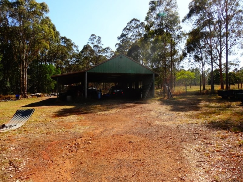 118 COUCHMANS Road, Kingaroy QLD 4610