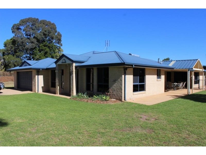 11 Tidar Court, Kingaroy QLD 4610