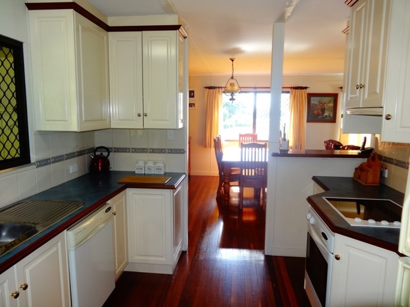 20 carroll, Kingaroy QLD 4610