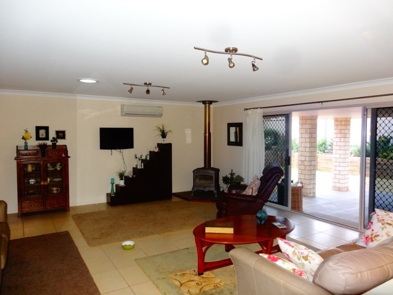 42 bottlebrush, Kingaroy QLD 4610