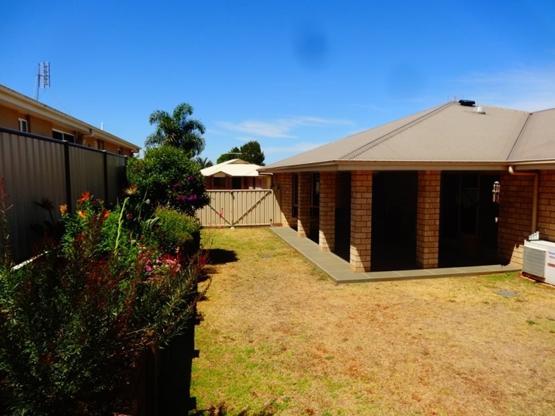 42 bottlebrush, Kingaroy QLD 4610