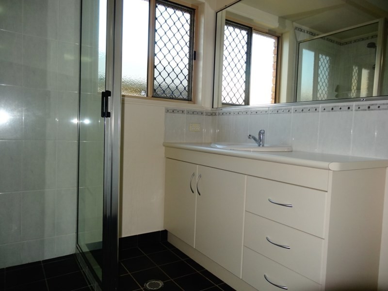 17 bottlebrush, Kingaroy QLD 4610