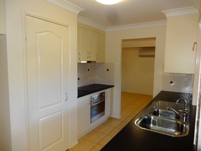 17 bottlebrush, Kingaroy QLD 4610