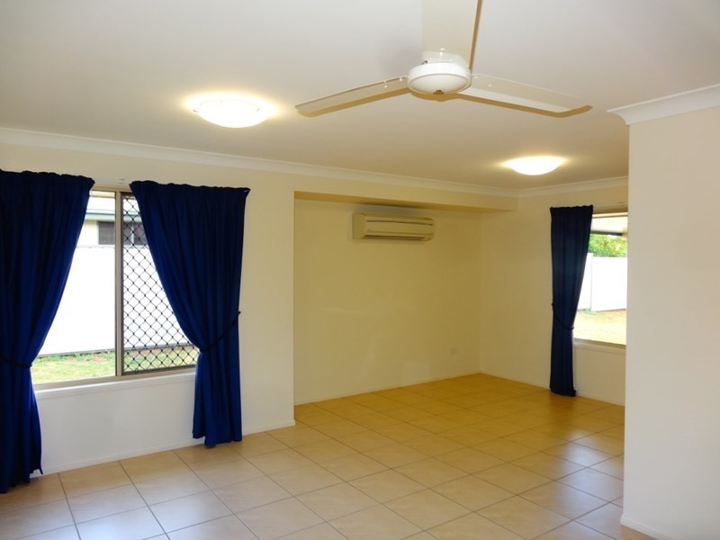 17 bottlebrush, Kingaroy QLD 4610