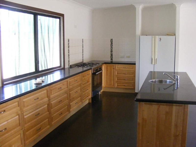 1143 Old Esk Road, Taromeo QLD 4306