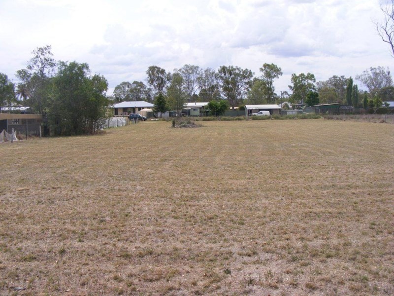 11 Home Street, Nanango QLD 4615