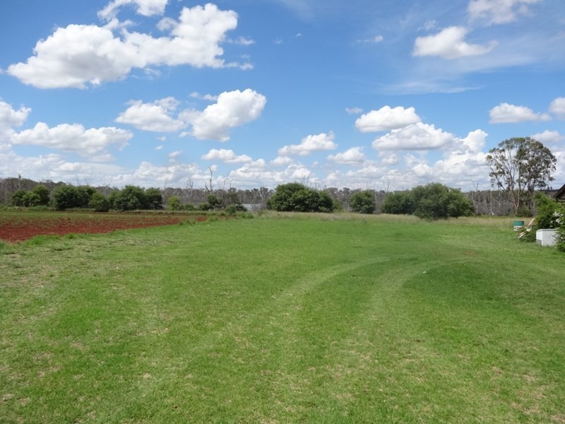Wooroolin QLD 4608