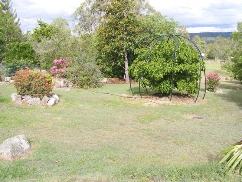 37 King Road, Maidenwell QLD 4615