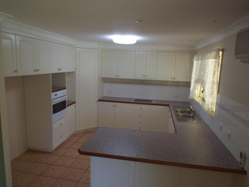 33 Couchmans Road, Kingaroy QLD 4610