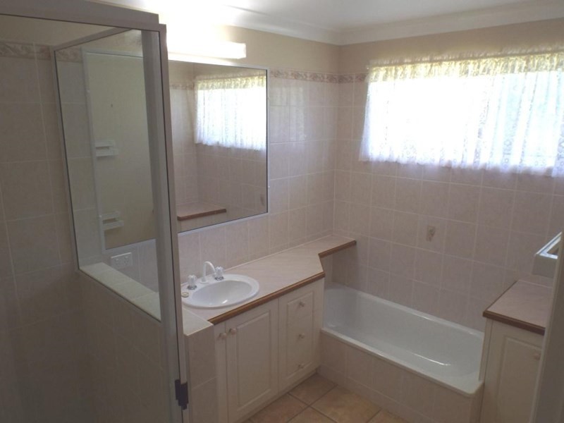 33 Couchmans Road, Kingaroy QLD 4610