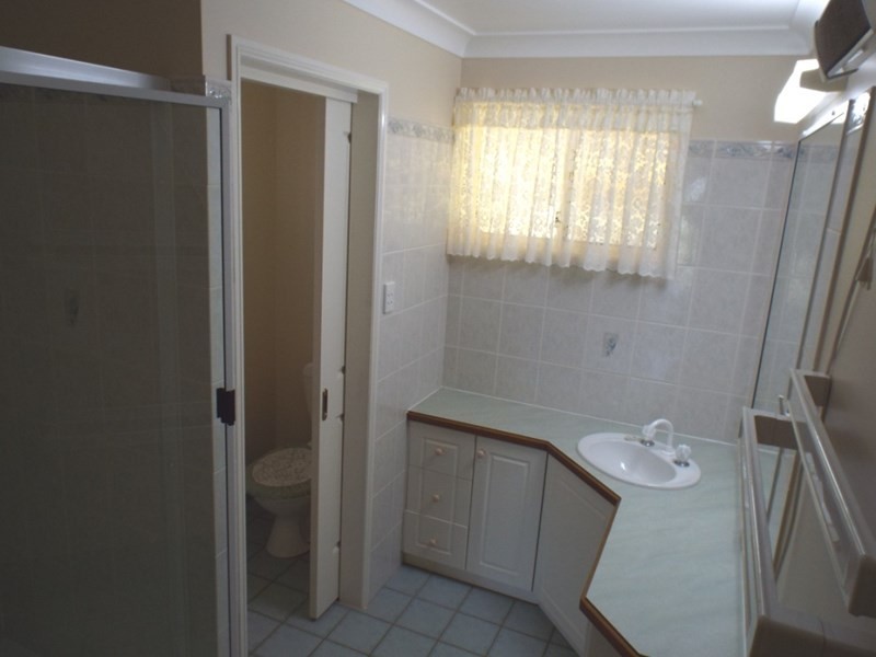 33 Couchmans Road, Kingaroy QLD 4610
