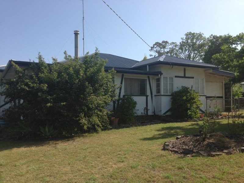 113 Drayton Street, Nanango QLD 4615