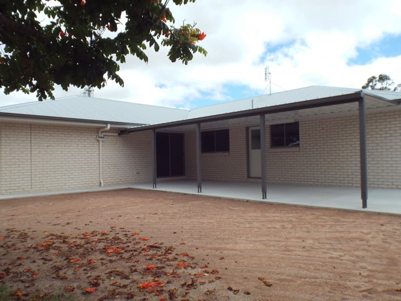 19 Reservior Street, Kingaroy QLD 4610
