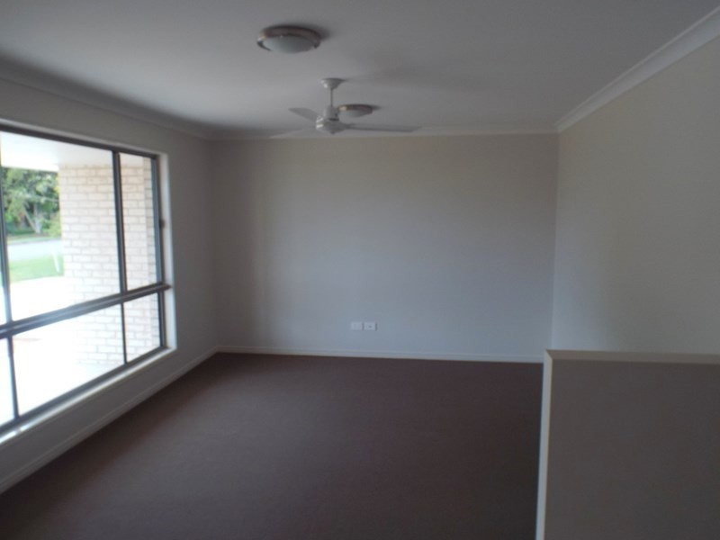 19 Reservior Street, Kingaroy QLD 4610