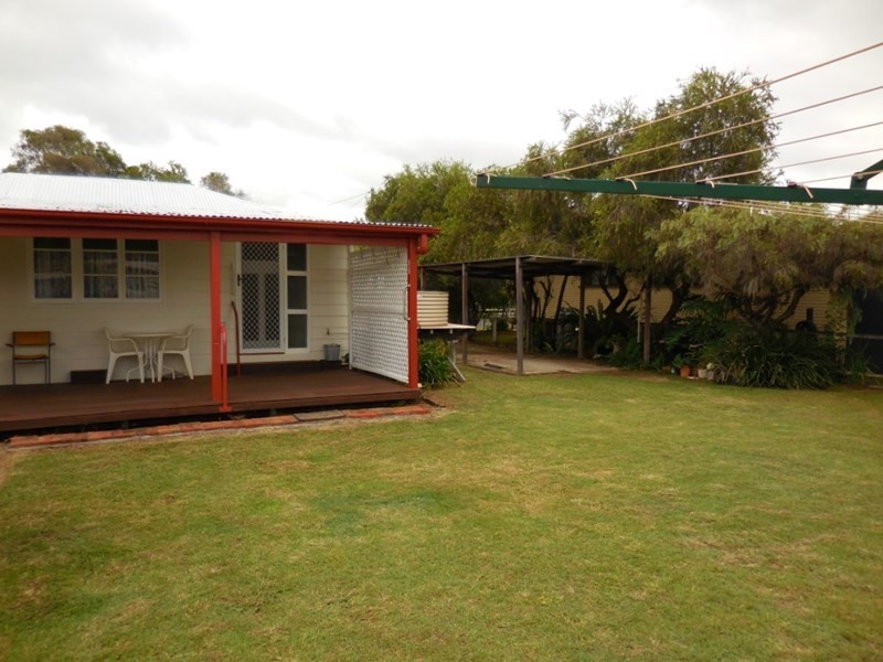 36 hodge, Kingaroy QLD 4610